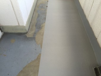 前橋市三河町マンション廊下防水工事