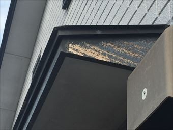 高崎市剣崎町破風板の剥がれ