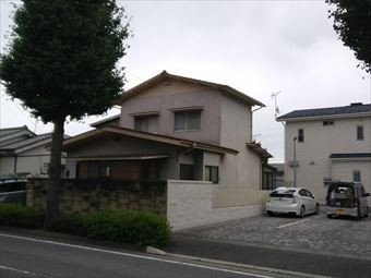 前橋市城東町建物外観工事前