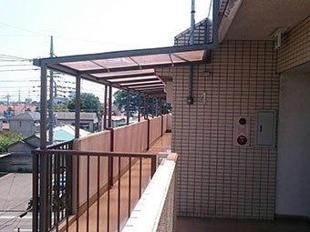 前橋市岩神町マンション2階テラス
