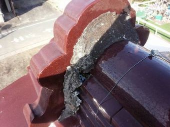 渋川市渋川で見積りで鬼瓦の漆喰部分の破損