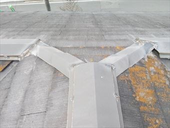 太田市西矢島町屋根の棟板金