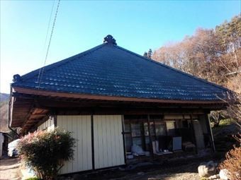 沼田市利根町I様邸屋根塗装工事東面