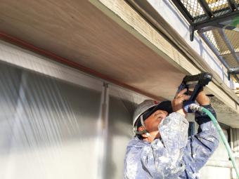 前橋市上小出町、軒天上張り工事1
