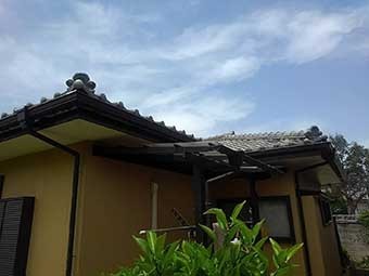 高崎市金古町 瓦屋根 雨漏り点検