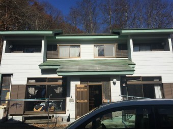 片品村平葺きトタン屋根(全体)