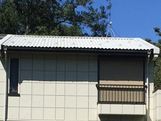 北軽井沢別荘 下塗り(錆止め)後