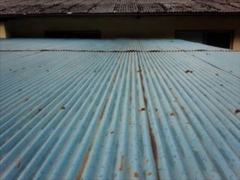 甘楽郡下仁田町A様邸屋根塗装前トタン部分