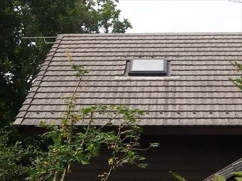 吾妻郡長野原別荘屋根の天窓