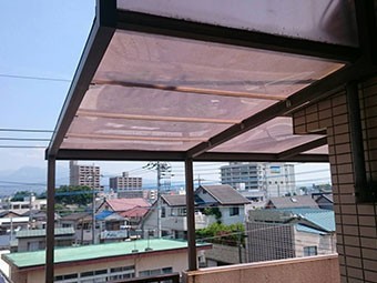 前橋市岩神町マンション2階テラス天井修理完成