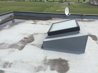 高崎市南大類町I様邸陸屋根天窓