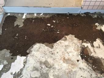 前橋市三河町マンションおどり場工事