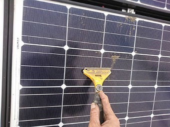 藤岡市 太陽光パネル 掃除