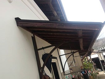 高崎市西横手町蔵下屋根