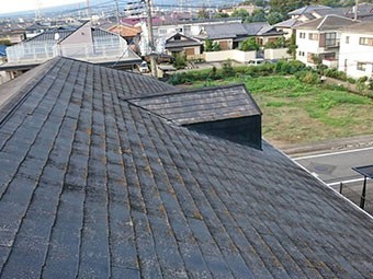 前橋市三俣町屋根劣化状況①