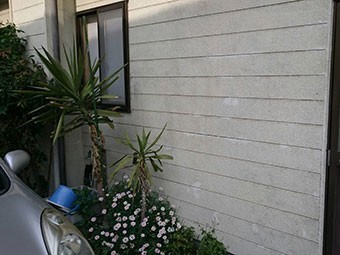前橋市六供町A様外壁チョーキング現象