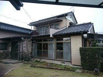 伊勢崎市鹿島町大きなお宅の施工前の全体写真