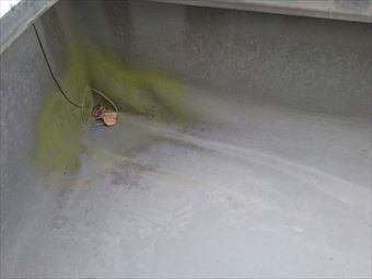 前橋市富士見町K様ベランダ防水シートの浮き