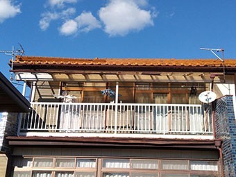 高崎市 雨樋とテラス交換