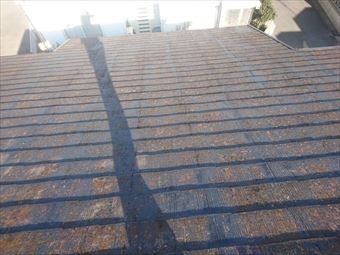 駒形町棟板金工事、屋根塗装前