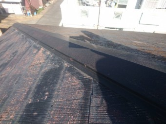 前橋市駒形町 強風で外れた棟板金の修理