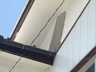 沼田市利根町建物西側