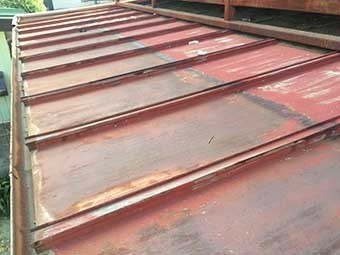 前橋市荒牧町K様ベランダ前下屋根