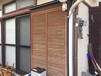 前橋市荒牧町K様一階戸袋塗装前