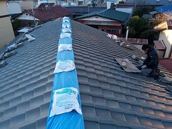前橋市青柳町 棟瓦積み直し