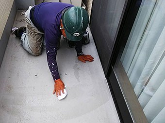 前橋市荒牧町 アセトンで葺き