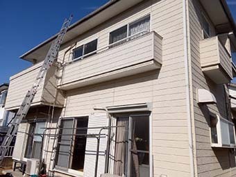 前橋市駒形町 強風で外れた棟板金の修理