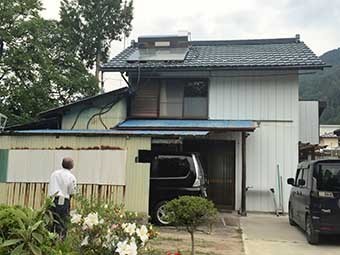 沼田市利根町建物南側