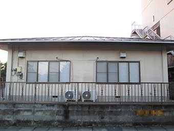 前橋市総社町公民館東側