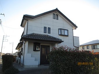 前橋市箱田町T様外観玄関側