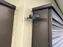 沼田市東原新町S様邸竪樋取り付け金具3