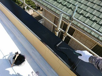 高崎市倉賀野町サイディングのお宅でベランダ手すりの塗装