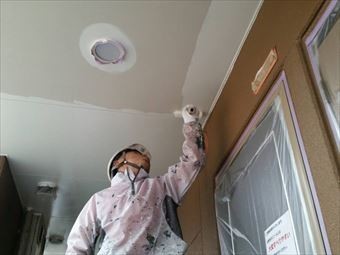 邑楽郡大泉町t様邸軒天塗装中