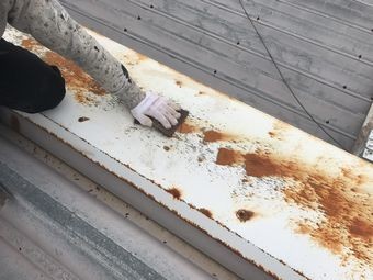 前橋市荒牧町B工場屋根笠木ケレン