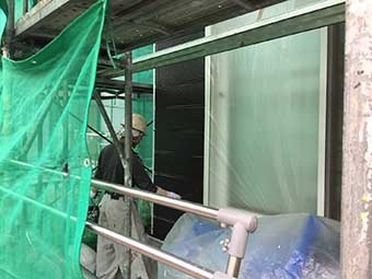 前橋市富士見町Y様邸外壁上塗り