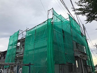 前橋市富士見町Y様邸仮設足場メッシュシート完成