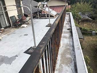 高崎市綿貫町 鉄製手摺り塗装