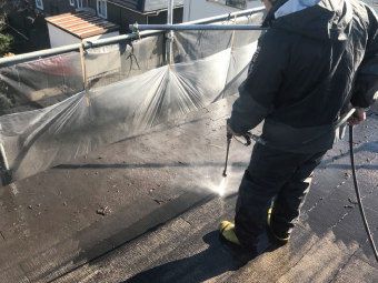 前橋市上小出町、コロニアル屋根洗浄