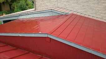 前橋市青梨子町でサンブキトタン屋根の塗装工事完了