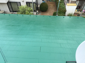 前橋市の大屋根塗装グリーン完成写真